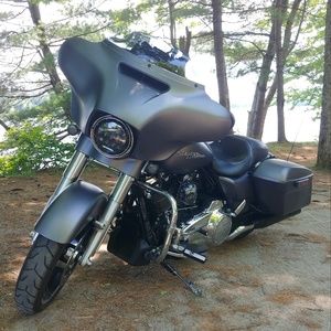 Meet your Posher, Bob